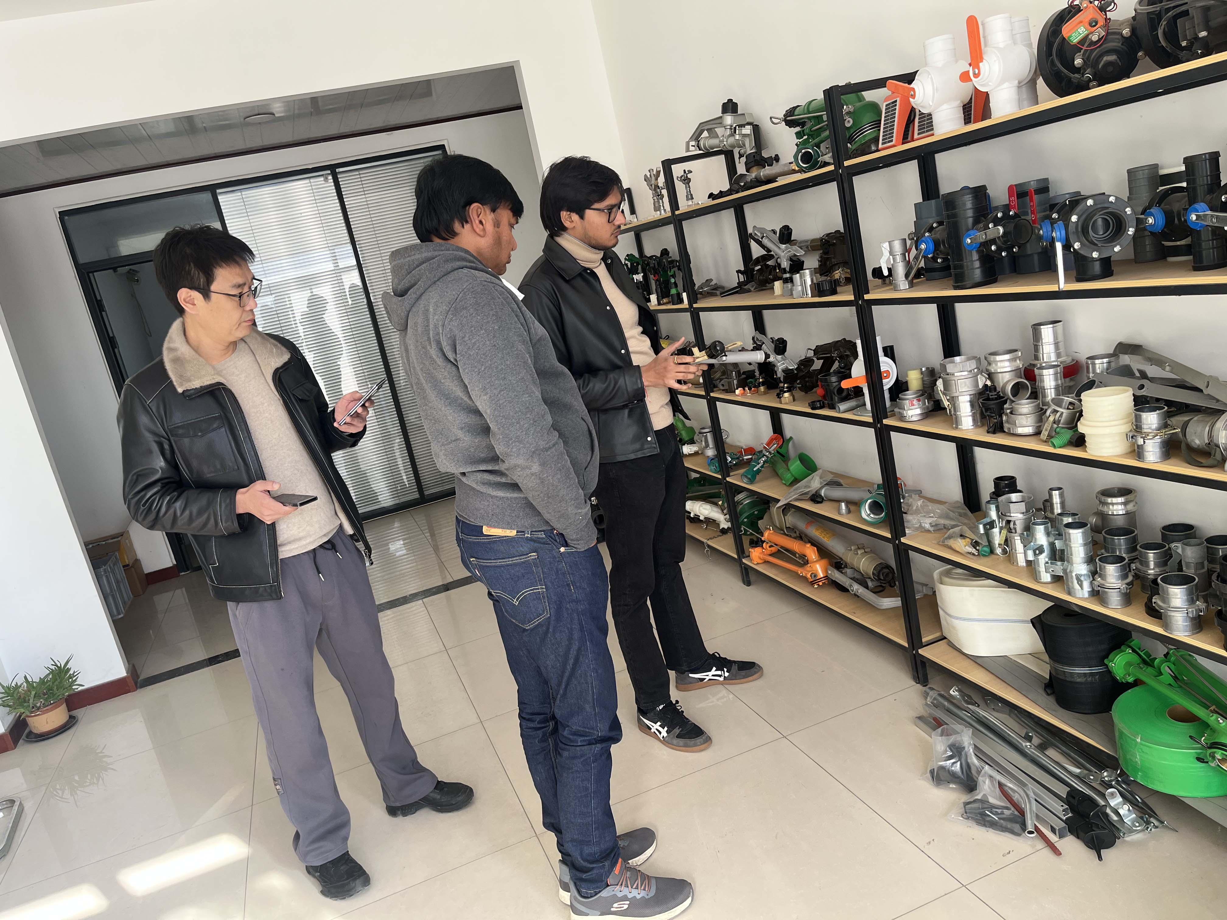 西青NS40 涡轮喷枪获客户青睐 洽谈批量合作